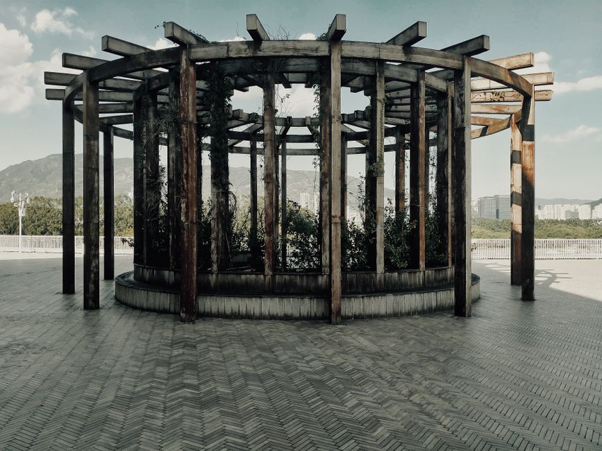 Bioklimatische pergola met dynamische lichtinval.