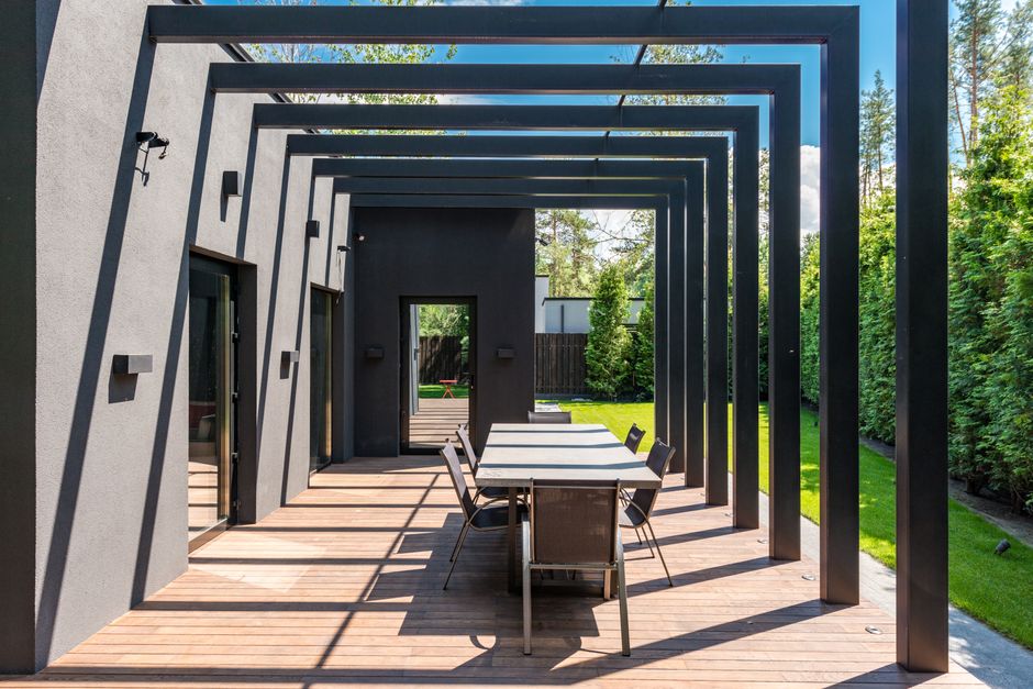 Viering van licht en schaduw: Nieuwe oplossingen in pergola-ontwerp